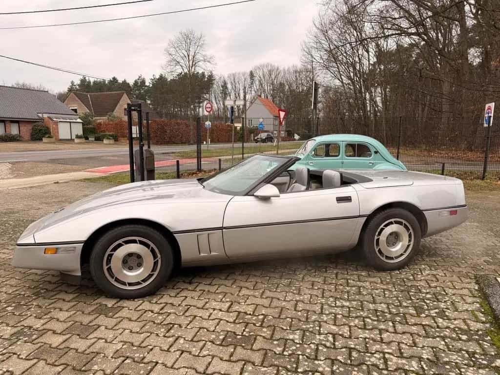 Corvette C4 09/1990-photo-16