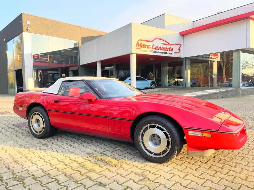 Corvette C4 09/1990-photo-19