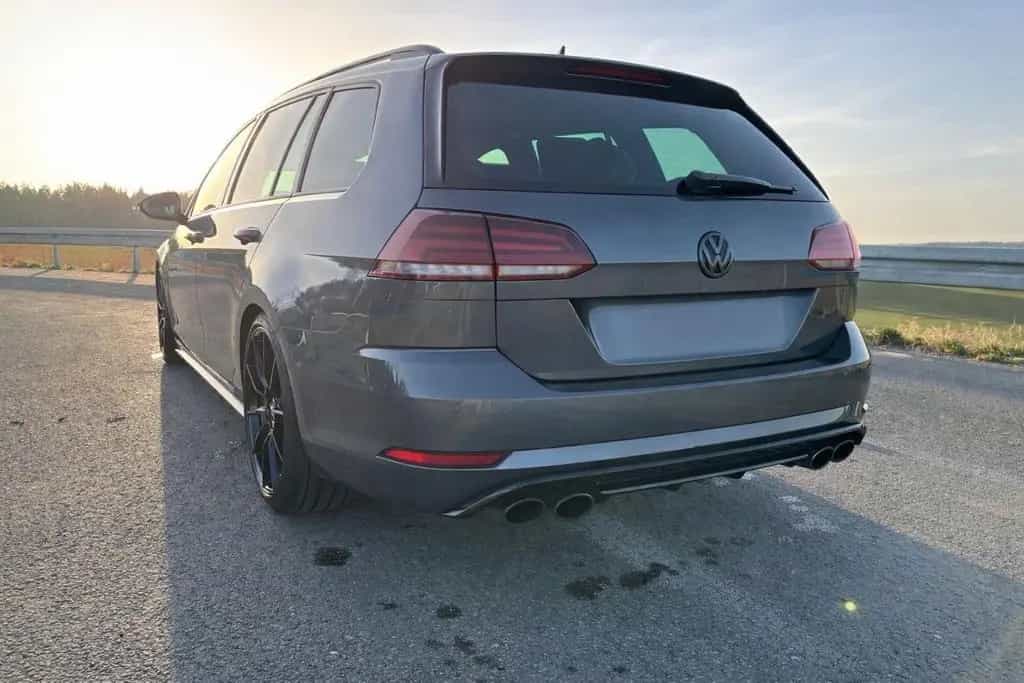 Volkswagen Golf DSG 4MOTION Variant R Performance Leder 04/2018-photo-2