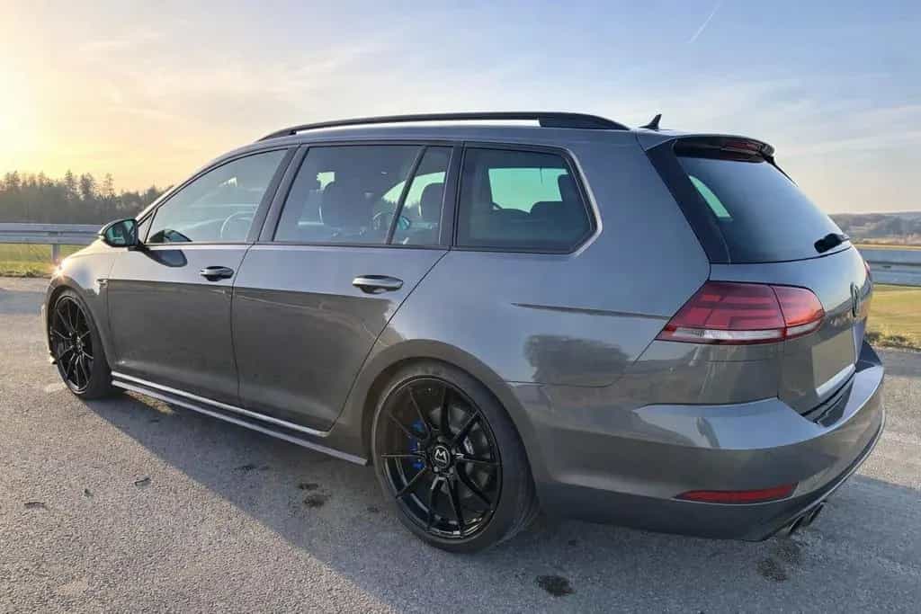 Volkswagen Golf DSG 4MOTION Variant R Performance Leder 04/2018-photo-3