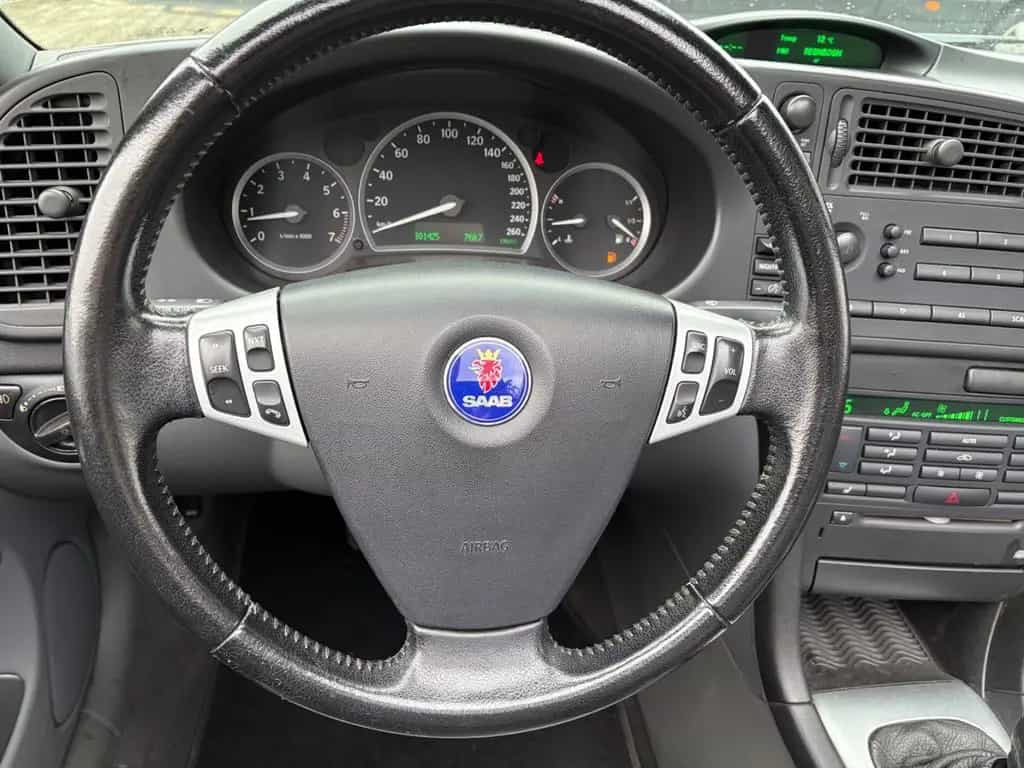 Saab 9-3 Cabriolet 1.8 T Vector, 2.Hand, Tüv 02/28 06/2005-photo-13