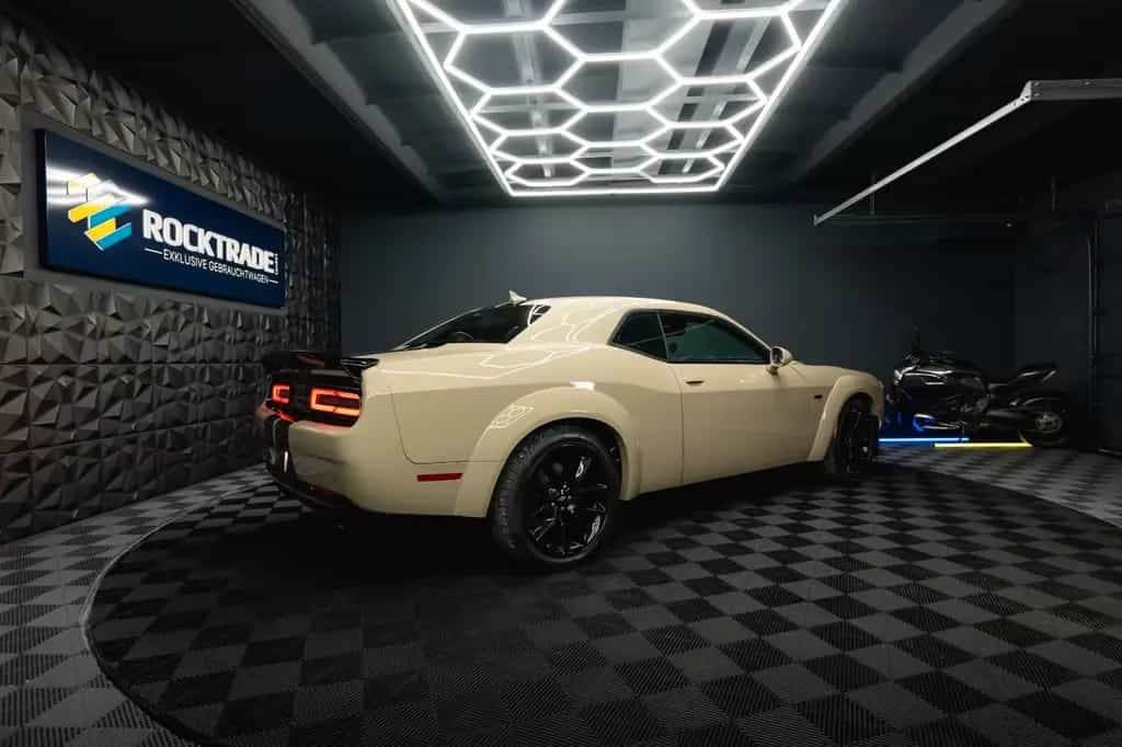 Dodge Challenger 6.4 V8 SRT 392 R/T SCAT PACK WIDEBODY 07/2019-photo-13