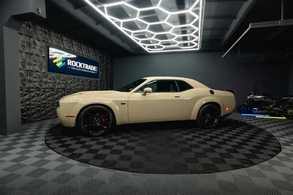 Dodge Challenger 6.4 V8 SRT 392 R/T SCAT PACK WIDEBODY 07/2019-photo-21