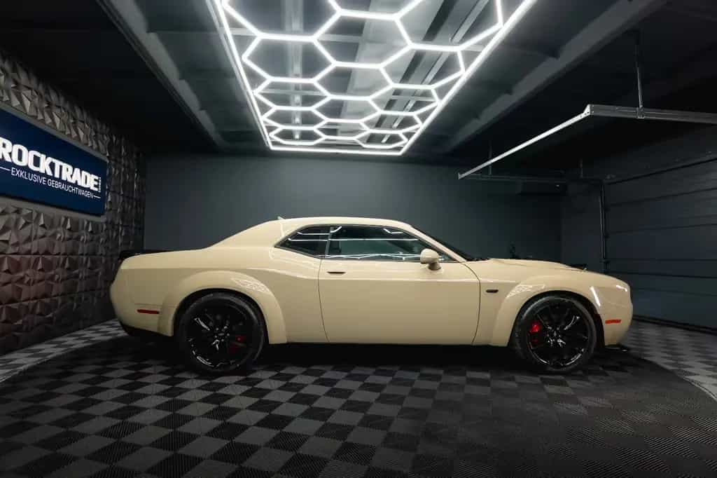 Dodge Challenger 6.4 V8 SRT 392 R/T SCAT PACK WIDEBODY 07/2019-photo-9