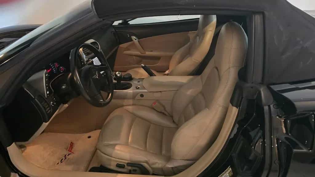 Corvette C6 Cabrio 1. HD Deutsches Fzg Bose Keyless 100% Org 08/2006-photo-3