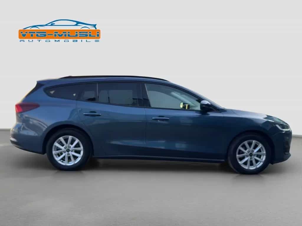 Ford Focus Turnier 1.5 TdCi * 120 PS * Automatik * 10/2022-photo-3