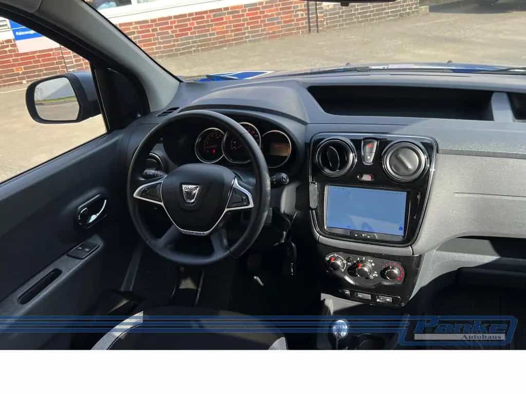 Dacia Dokker Stepway Plus 5Sitzer*SHZ*RFK*Tempo*Carpl* 12/2019-photo-2