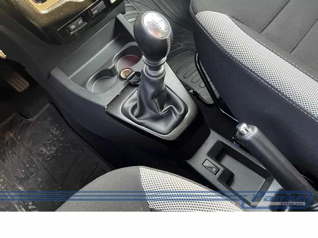 Dacia Dokker Stepway Plus 5Sitzer*SHZ*RFK*Tempo*Carpl* 12/2019-photo-9