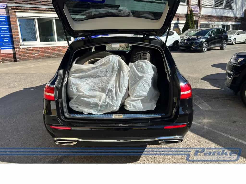 Mercedes-Benz E-Class 200 T-Modell 9G*LED*RFK*NAV*SHZ*Ambient*TotW* 10/2018-photo-11
