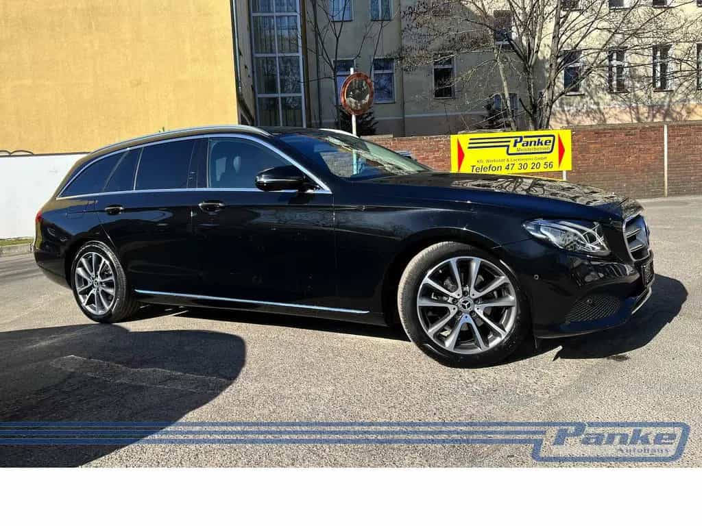 Mercedes-Benz E-Class 200 T-Modell 9G*LED*RFK*NAV*SHZ*Ambient*TotW* 10/2018-photo-15