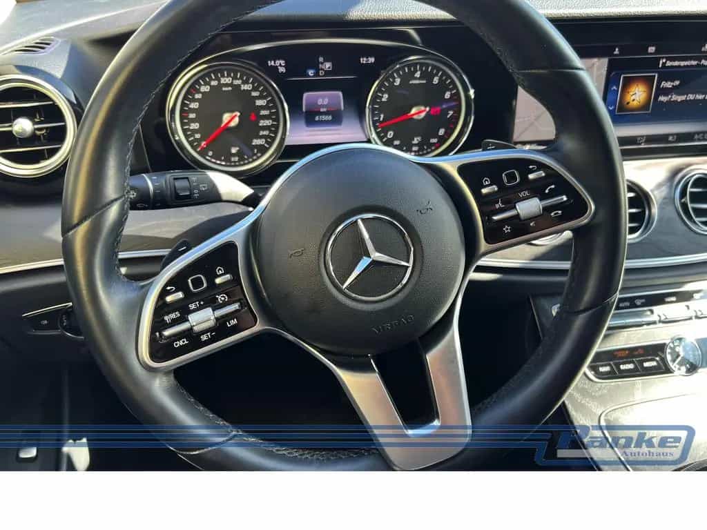 Mercedes-Benz E-Class 200 T-Modell 9G*LED*RFK*NAV*SHZ*Ambient*TotW* 10/2018-photo-20