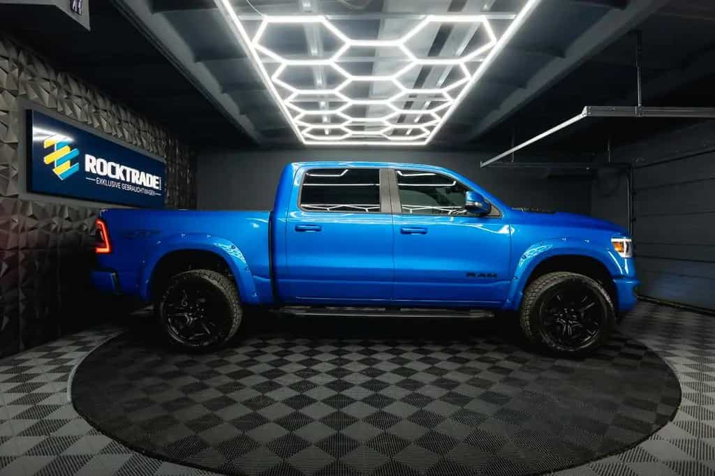 Dodge RAM 5.7 V8 HEMI 4x4 NIGHT GT SPORT  Night-Paket 01/2023-photo-12