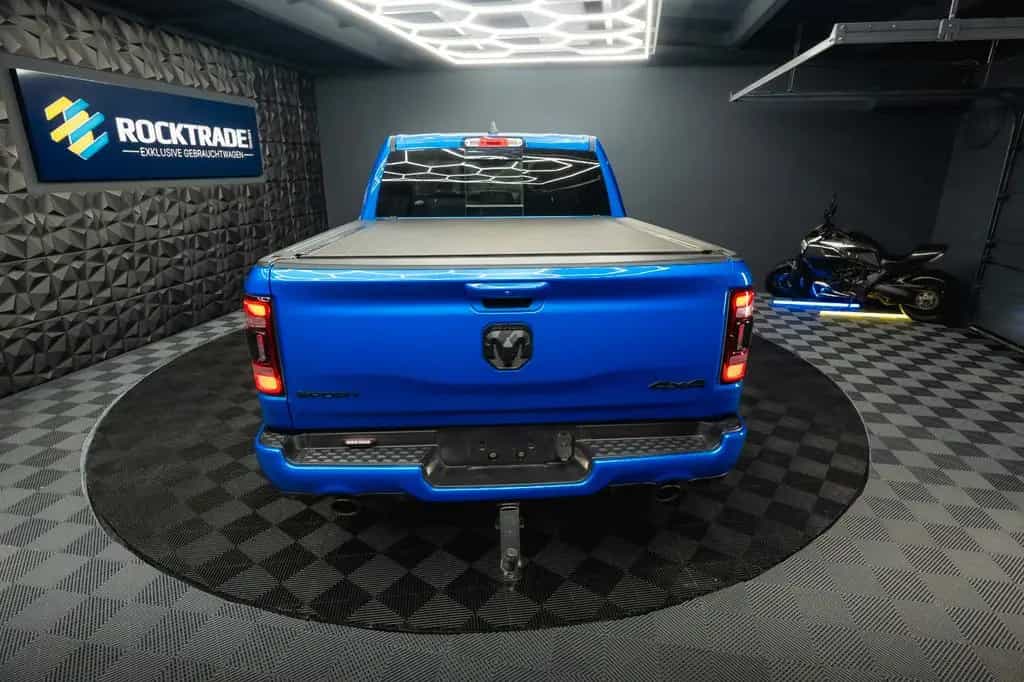 Dodge RAM 5.7 V8 HEMI 4x4 NIGHT GT SPORT  Night-Paket 01/2023-photo-18
