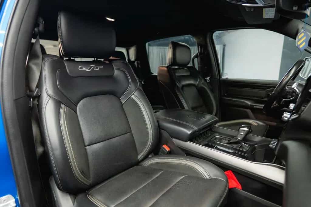 Dodge RAM 5.7 V8 HEMI 4x4 NIGHT GT SPORT  Night-Paket 01/2023-photo-47