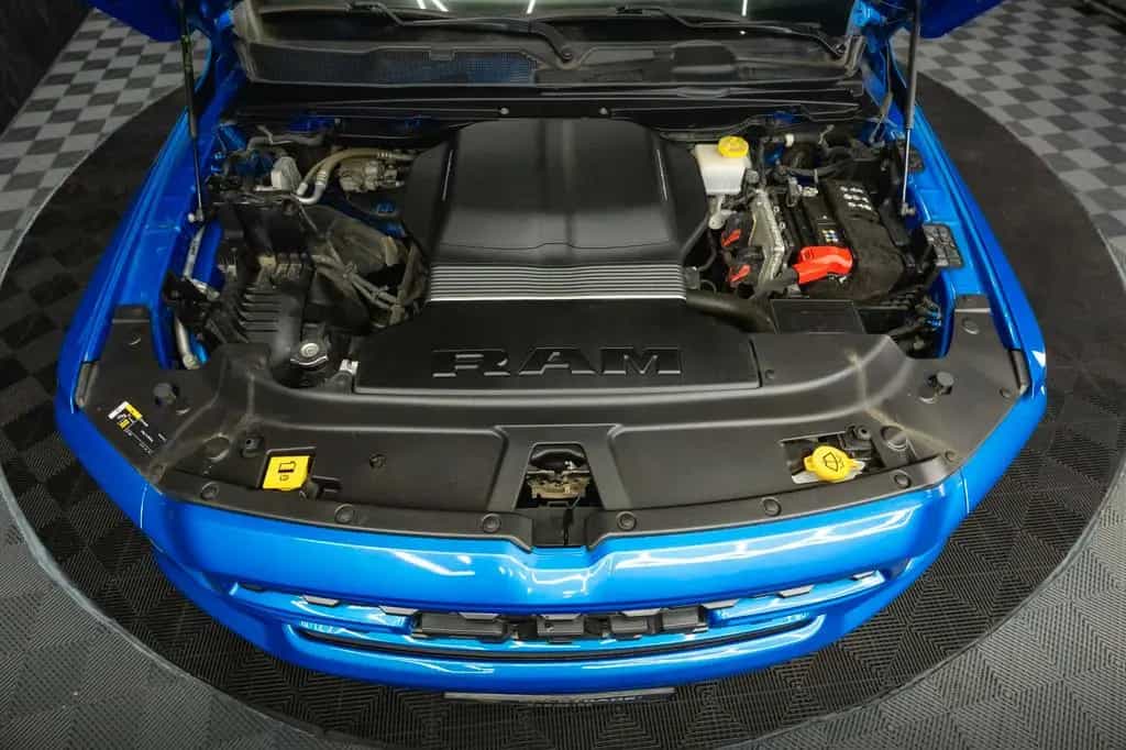 Dodge RAM 5.7 V8 HEMI 4x4 NIGHT GT SPORT  Night-Paket 01/2023-photo-48