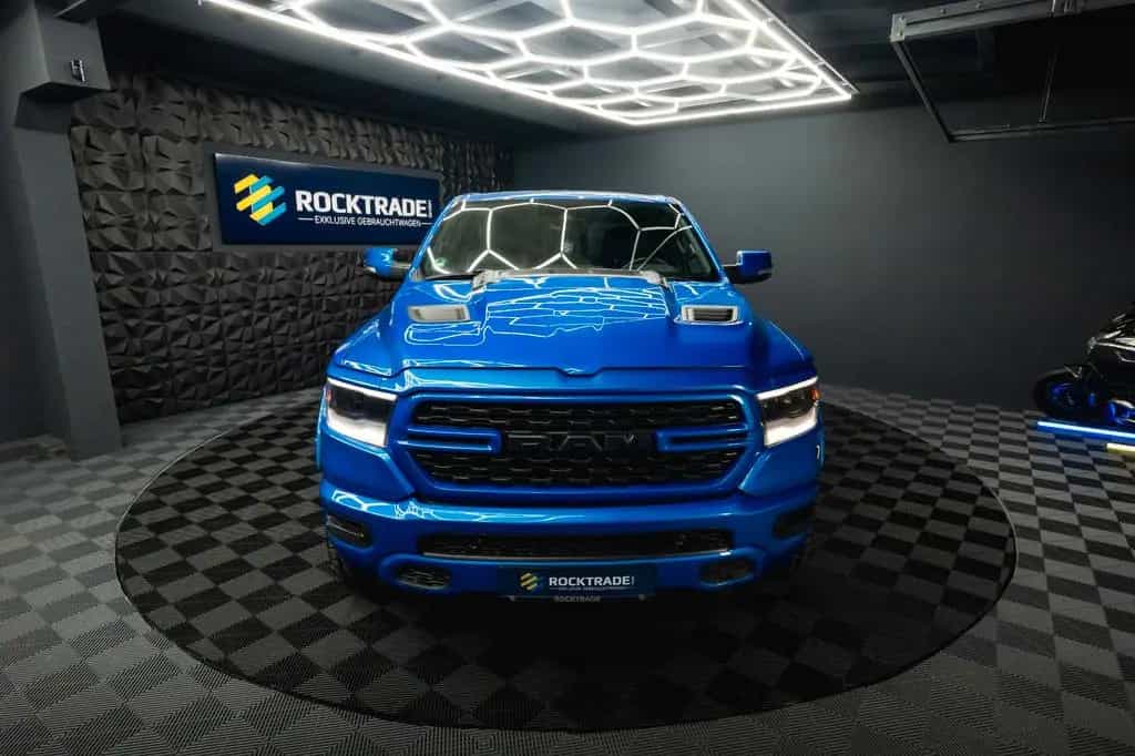 Dodge RAM 5.7 V8 HEMI 4x4 NIGHT GT SPORT  Night-Paket 01/2023-photo-5