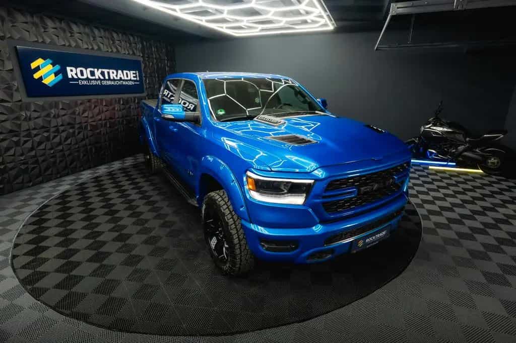 Dodge RAM 5.7 V8 HEMI 4x4 NIGHT GT SPORT  Night-Paket 01/2023-photo-9