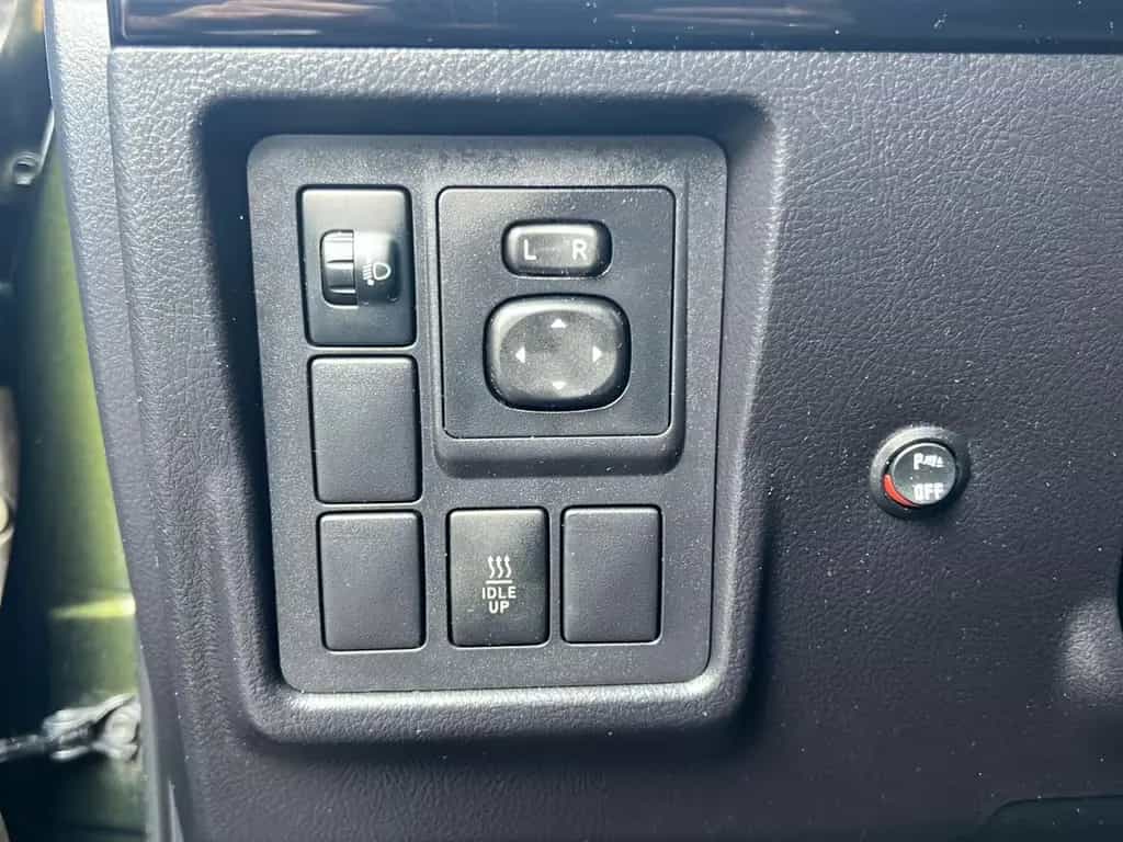 Toyota Land Cruiser *NUR 75TKM*FRONTBÜGEL*AHK-3.0To* 05/2016-photo-21