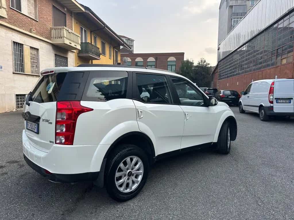 Other Other Mahindra XUV500 2.2 16V FWD W6 4x4 pochi km 03/2016-photo-0