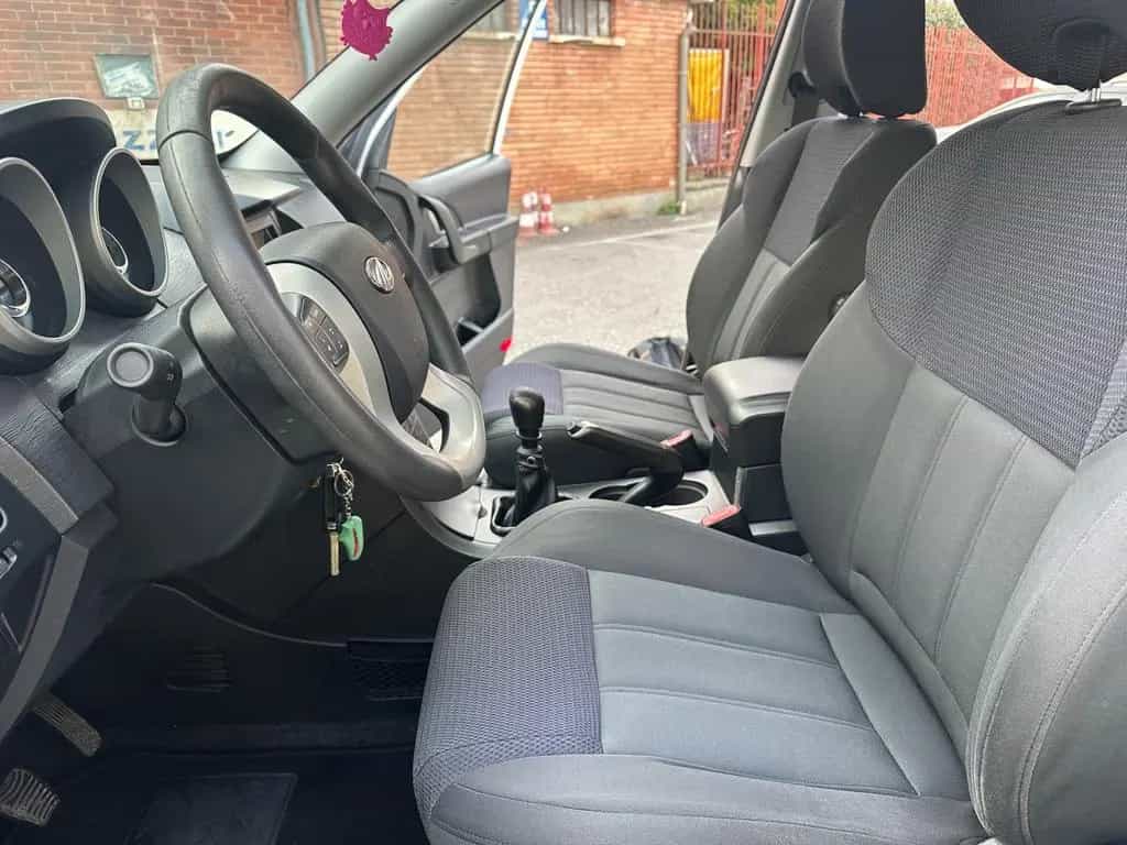Other Other Mahindra XUV500 2.2 16V FWD W6 4x4 pochi km 03/2016-photo-14