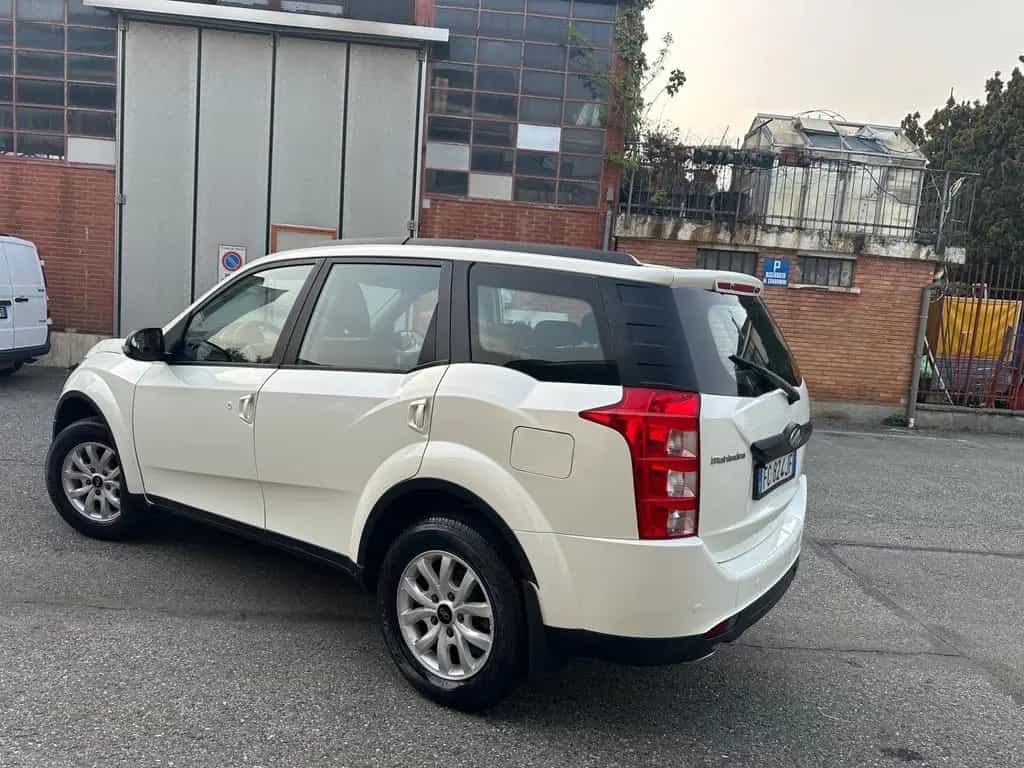 Other Other Mahindra XUV500 2.2 16V FWD W6 4x4 pochi km 03/2016-photo-4