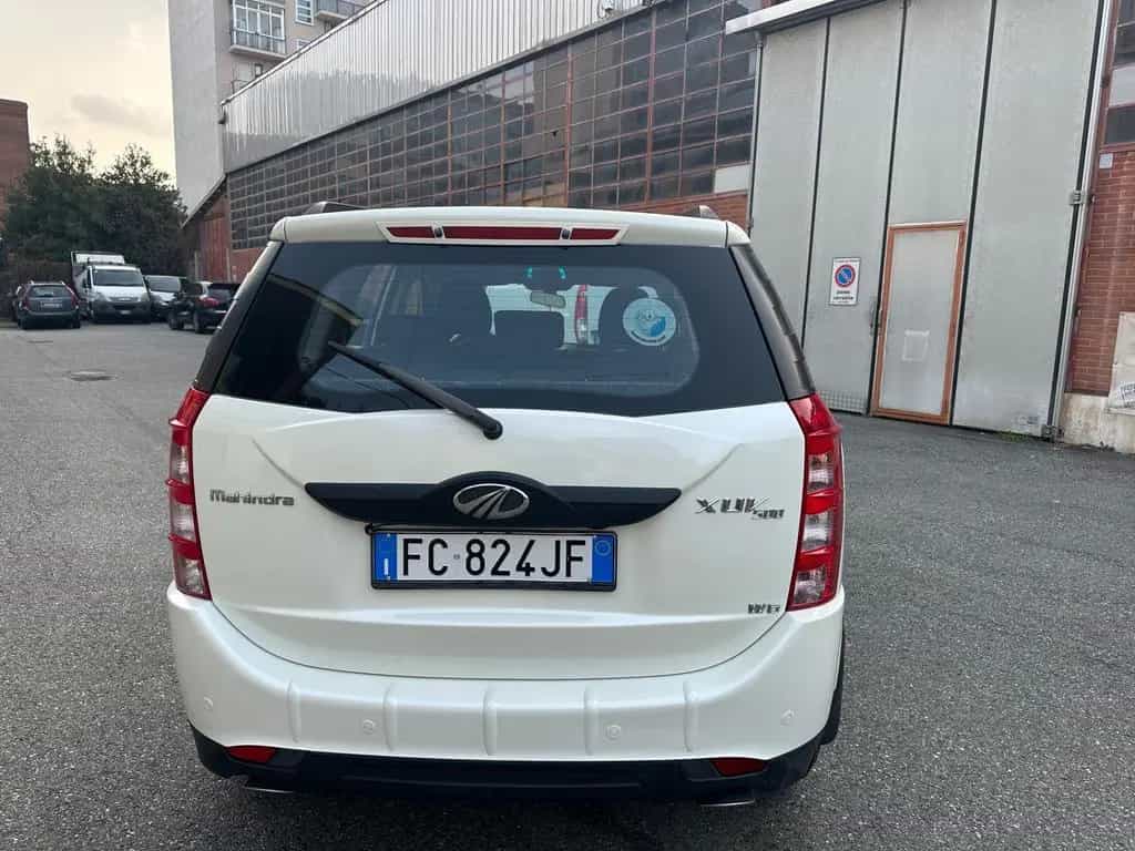 Other Other Mahindra XUV500 2.2 16V FWD W6 4x4 pochi km 03/2016-photo-5