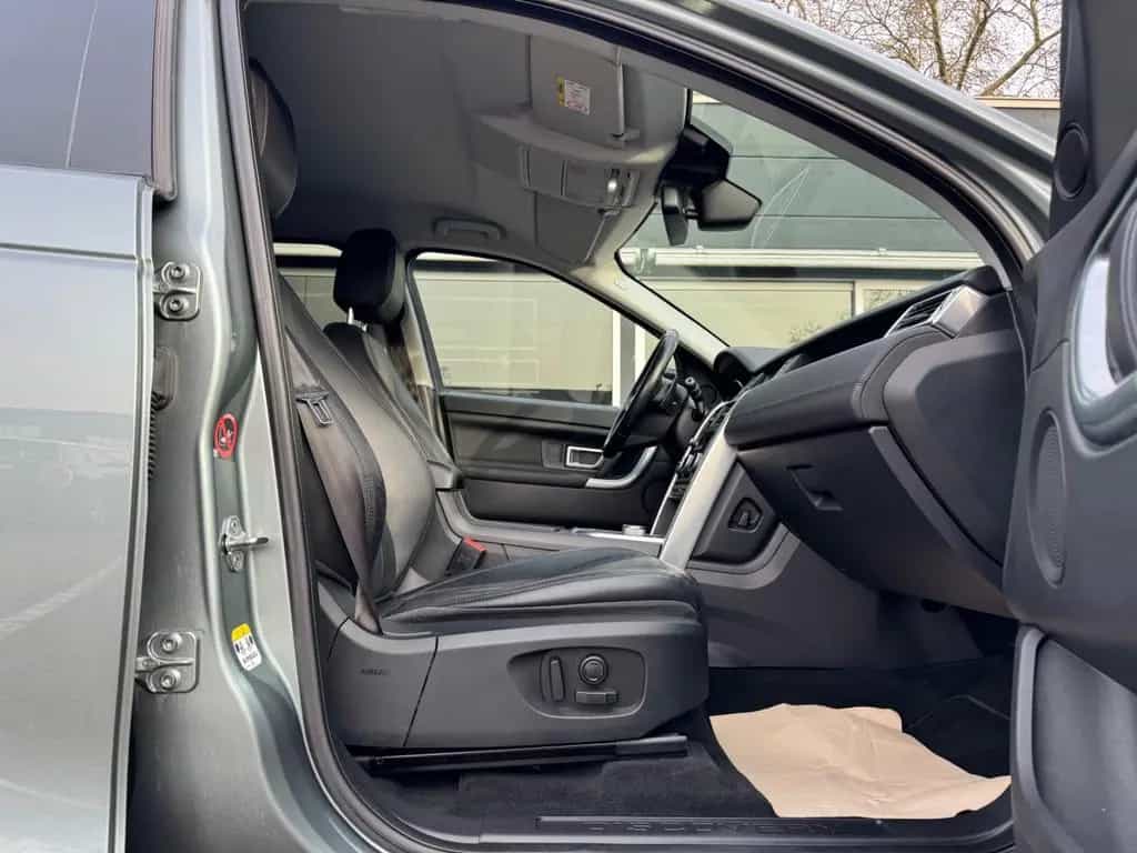 Land Rover Discovery Sport*2.0*2.Hand*Erst 130 Tkm*Bi-Xenon 10/2015-photo-16