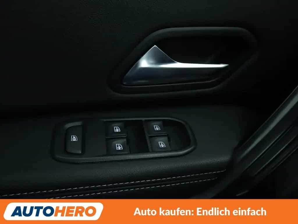 Dacia Duster 1.3 TCe Prestige 4WD*NAVI*360°CAM*PDC*SHZ 11/2019-photo-25