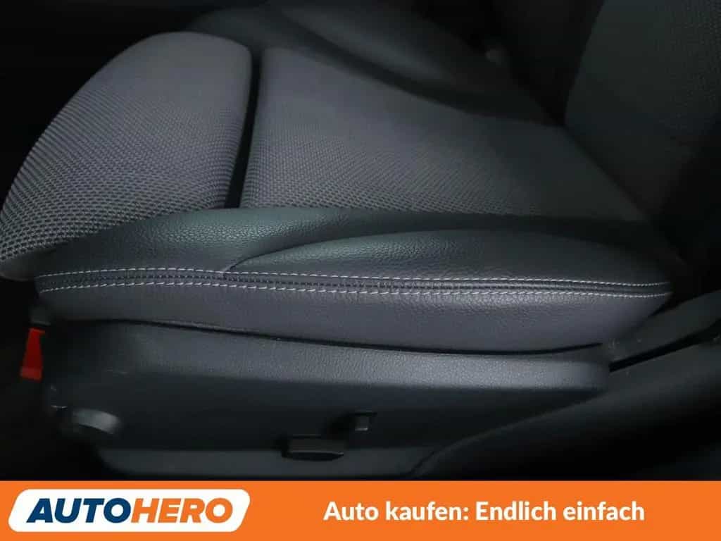 Mercedes-Benz C-Class 200 T Avantgarde Aut.*NAV*LED*TEMP*CAM*PDC* 07/2019-photo-24