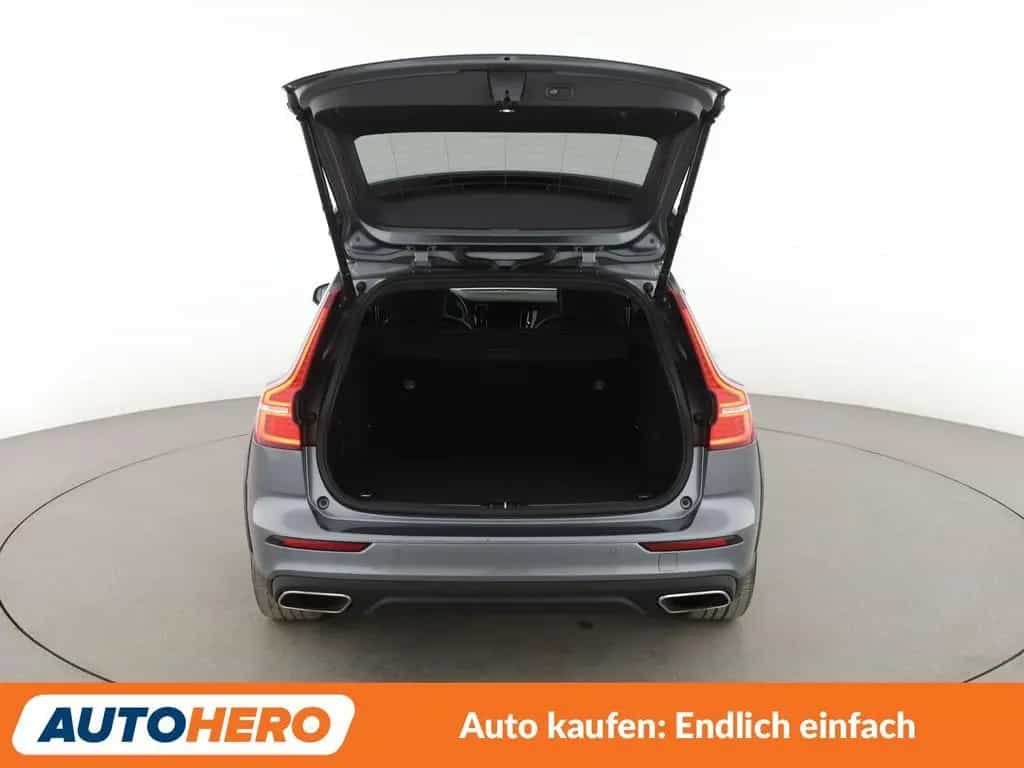 Volvo V60 Cross Country 2.0 T5 Pro AWD Aut.*NAVI*LED* 07/2020-photo-16