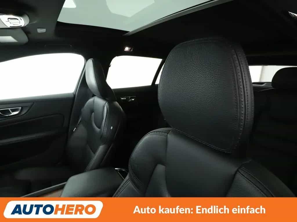 Volvo V60 Cross Country 2.0 T5 Pro AWD Aut.*NAVI*LED* 07/2020-photo-26