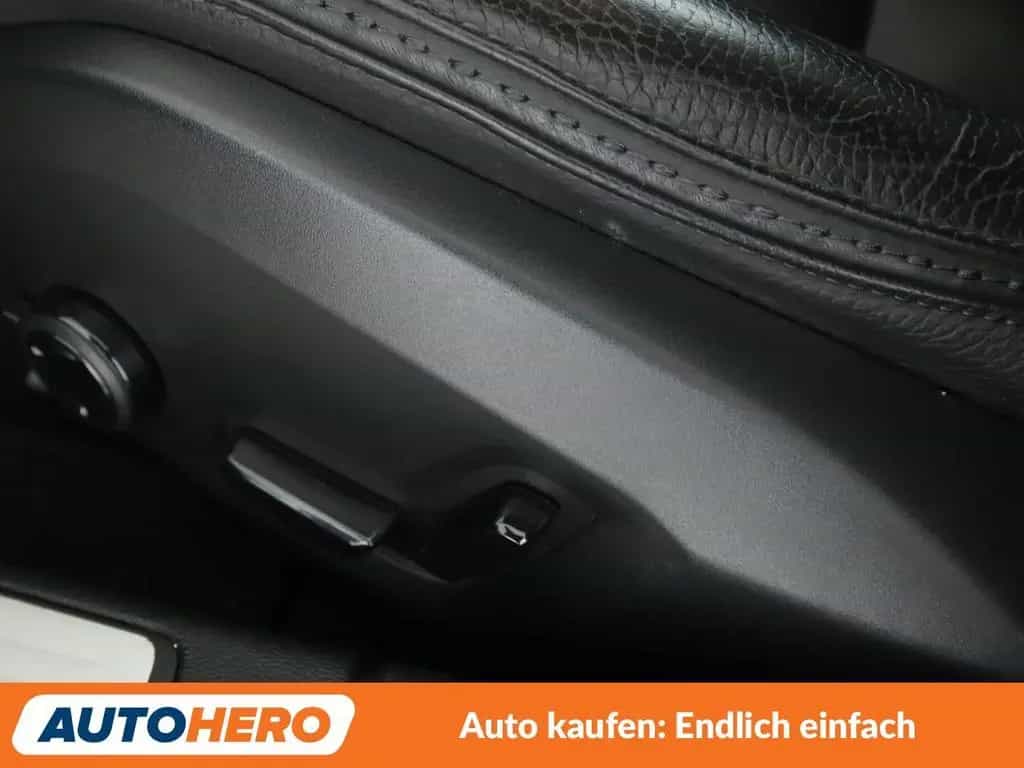 Volvo V60 Cross Country 2.0 T5 Pro AWD Aut.*NAVI*LED* 07/2020-photo-27