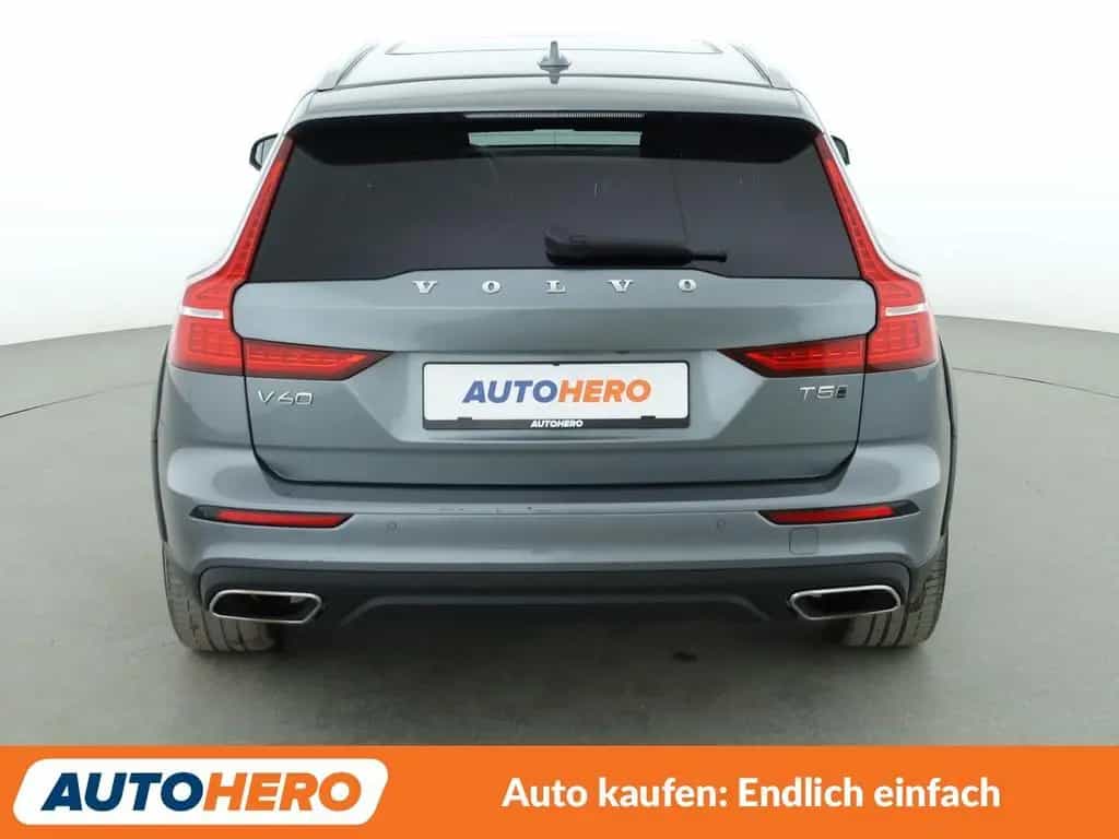 Volvo V60 Cross Country 2.0 T5 Pro AWD Aut.*NAVI*LED* 07/2020-photo-4