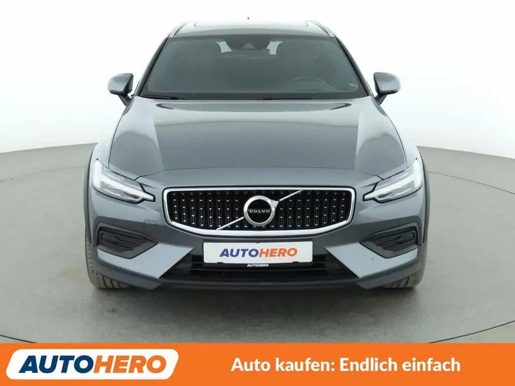 Volvo V60 Cross Country 2.0 T5 Pro AWD Aut.*NAVI*LED* 07/2020-photo-8
