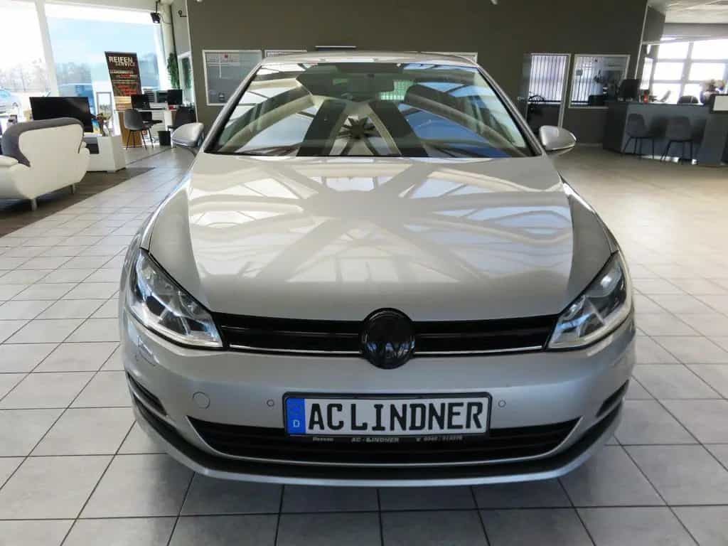 Volkswagen Golf VII Lim. Comfortline*Navi*PDC vo/hi*Tempom* 11/2016-photo-1