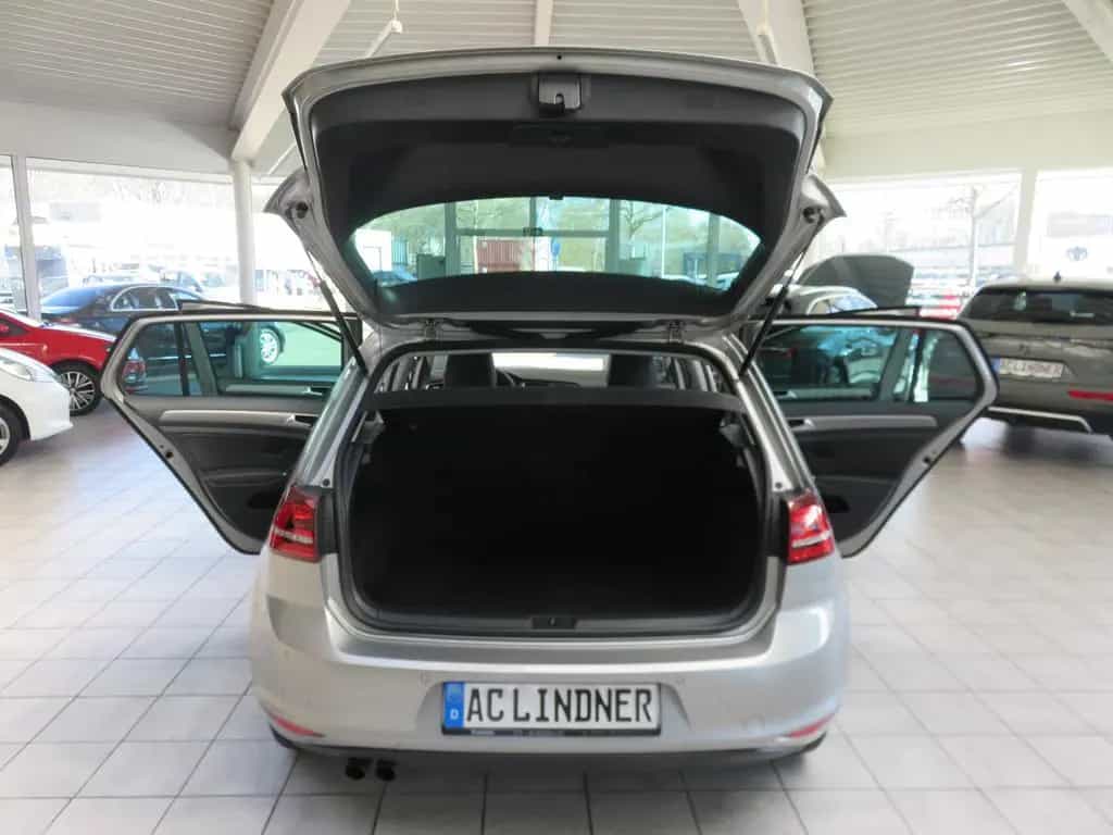 Volkswagen Golf VII Lim. Comfortline*Navi*PDC vo/hi*Tempom* 11/2016-photo-9