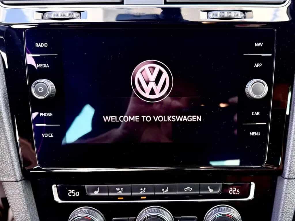 Volkswagen Golf VII Lim. R Start-Stopp 4Motion Automatik 08/2018-photo-28
