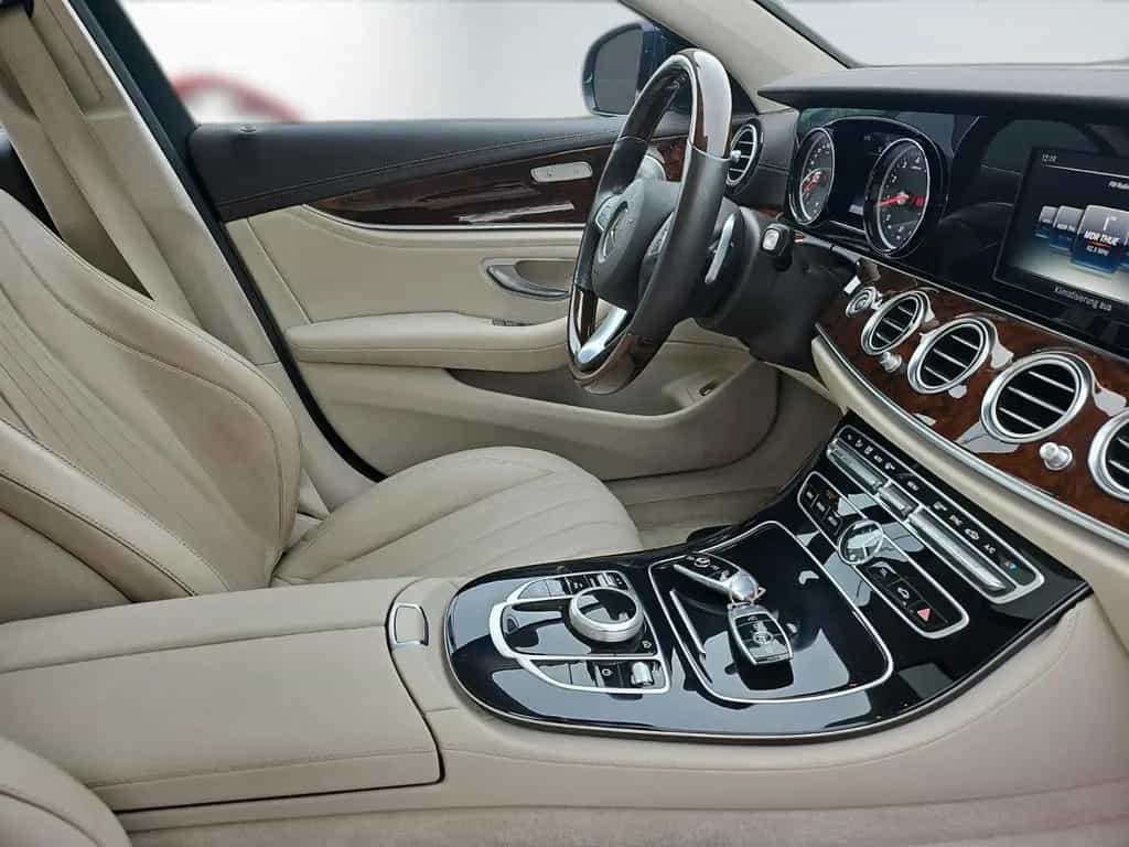 Mercedes-Benz E 400 4Matic Exclusive*Multibeam*Holz*Burmester* 11/2016-photo-14