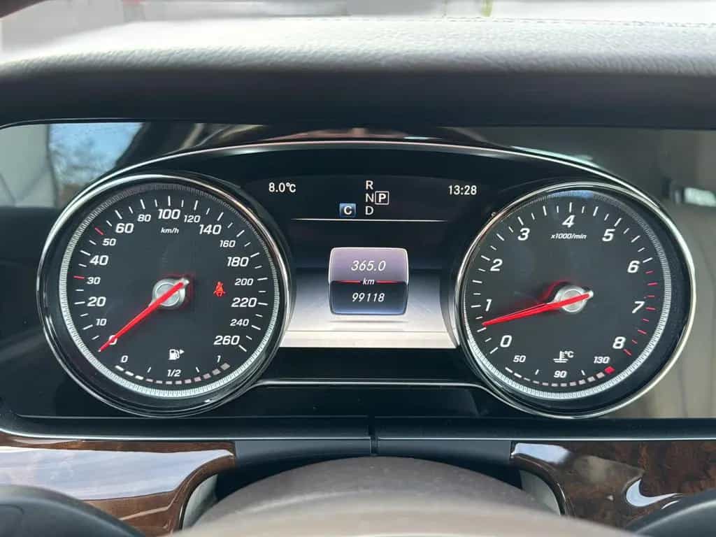 Mercedes-Benz E 400 4Matic Exclusive*Multibeam*Holz*Burmester* 11/2016-photo-15