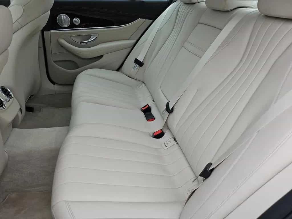 Mercedes-Benz E 400 4Matic Exclusive*Multibeam*Holz*Burmester* 11/2016-photo-21