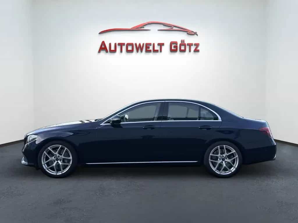 Mercedes-Benz E 400 4Matic Exclusive*Multibeam*Holz*Burmester* 11/2016-photo-7
