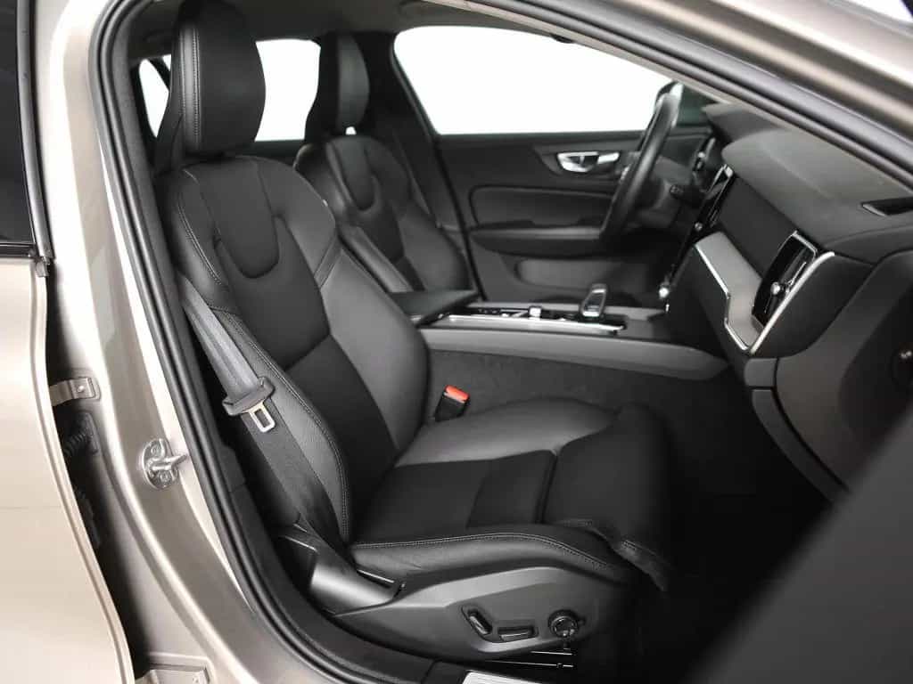 Volvo V60 Cross Country B4 D AWD Geartronic Pro *AHK* 02/2022-photo-11