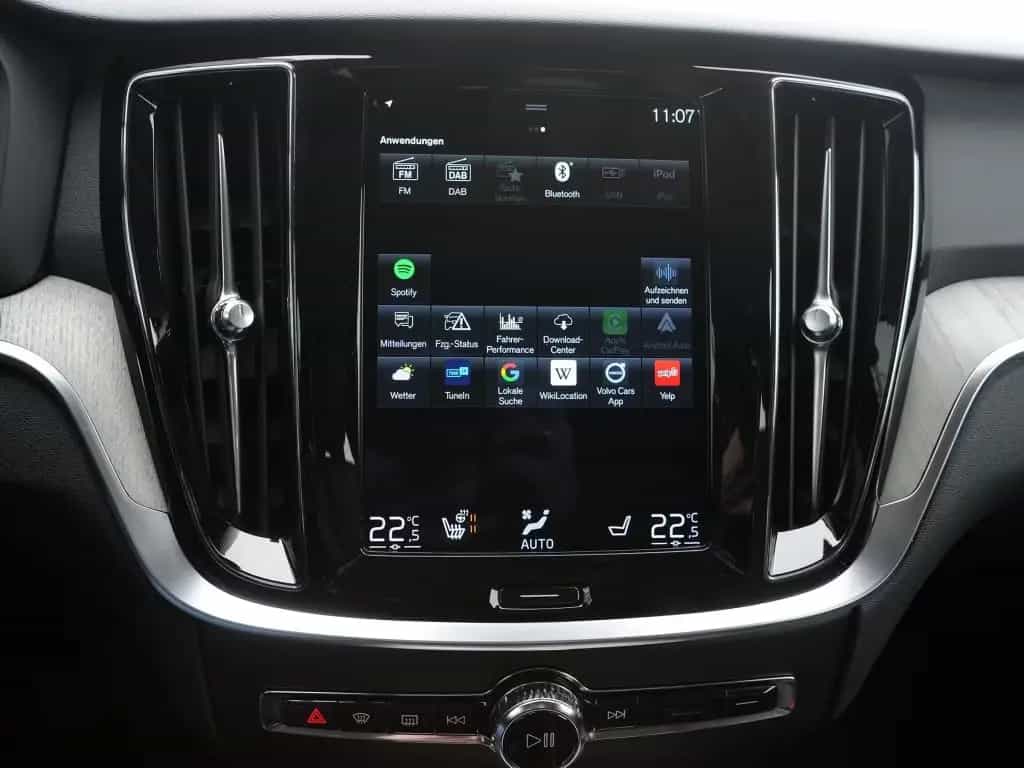 Volvo V60 Cross Country B4 D AWD Geartronic Pro *AHK* 02/2022-photo-13