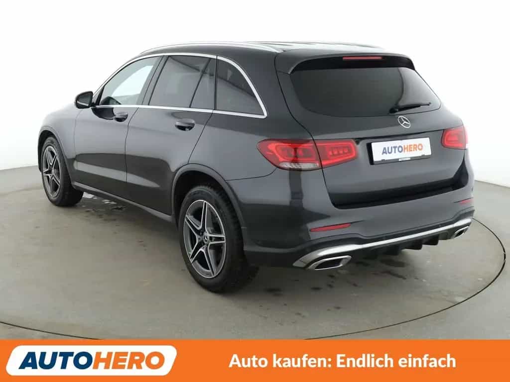 Mercedes-Benz GLC 400 GLC-Klasse GLC 400 d 4Matic AMG Line Aut.*NAVI* 12/2020-photo-3