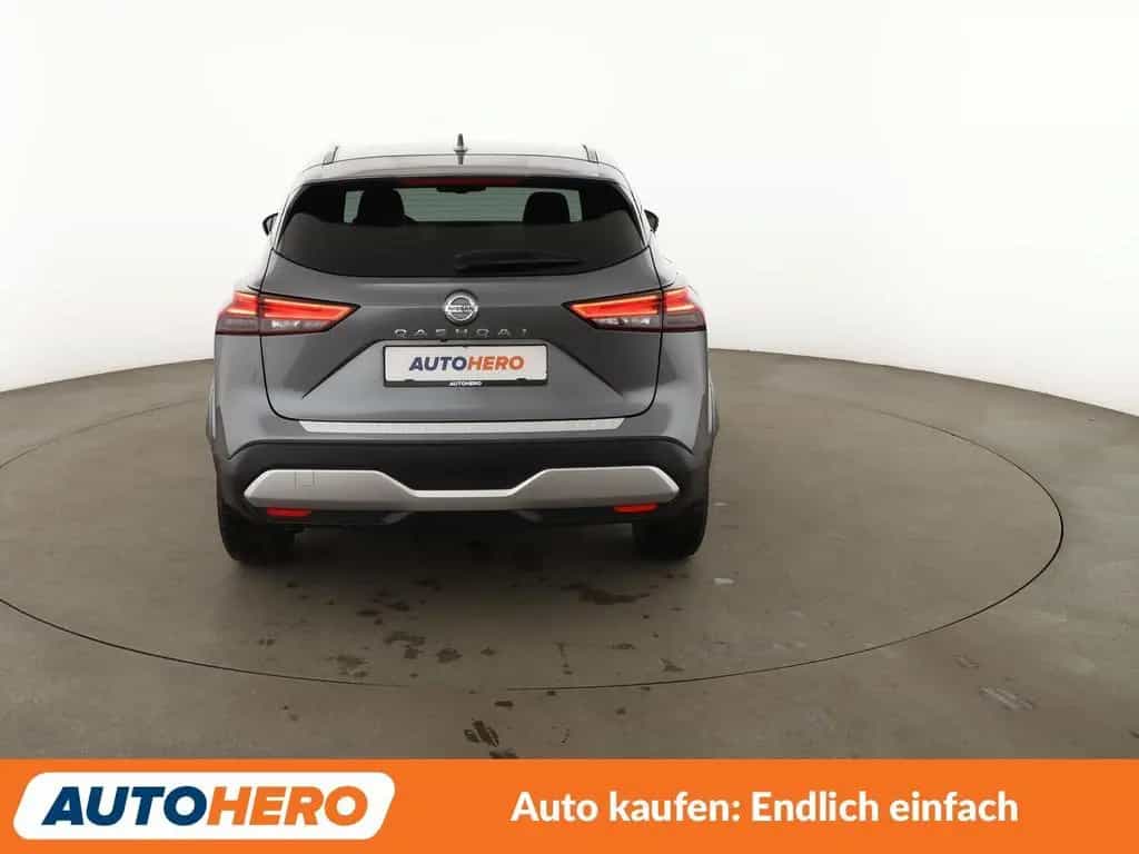 Nissan Qashqai 1.3 DIG-T Mild-Hybrid Tekna+ Aut*NAVI* 07/2021-photo-4
