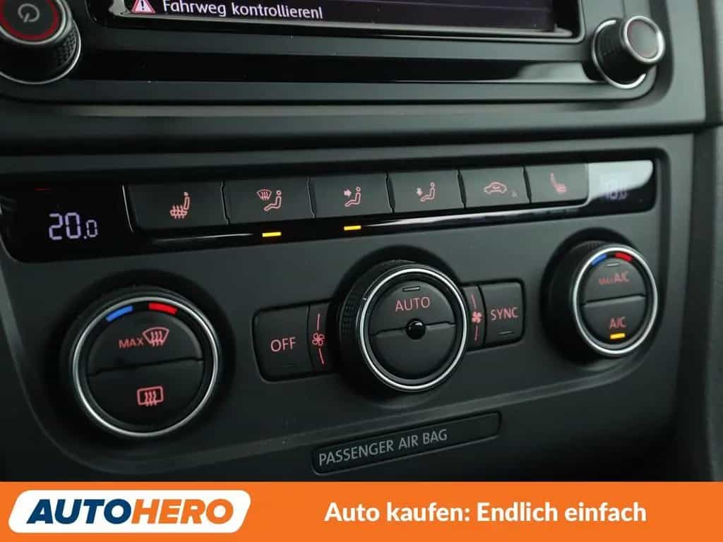 Volkswagen Golf VI 1.2 TSI Lounge BlueMotion Tech*NAVI*PDC* 04/2016-photo-23