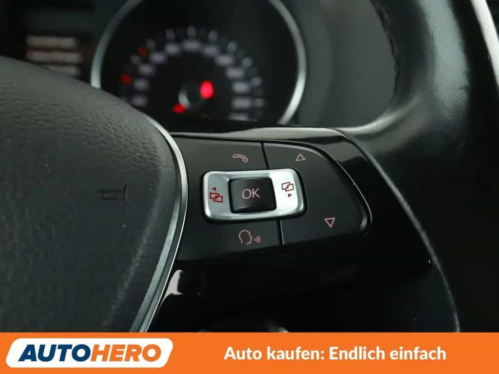 Volkswagen Golf VI 1.2 TSI Lounge BlueMotion Tech*NAVI*PDC* 04/2016-photo-28
