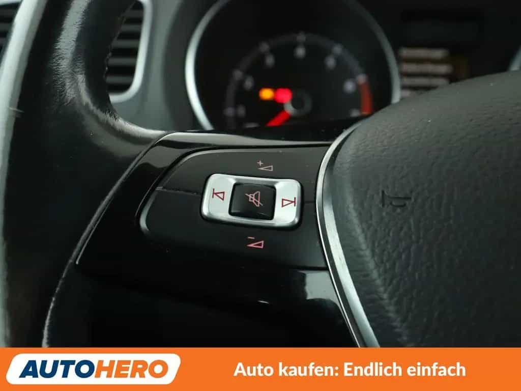 Volkswagen Golf VI 1.2 TSI Lounge BlueMotion Tech*NAVI*PDC* 04/2016-photo-29