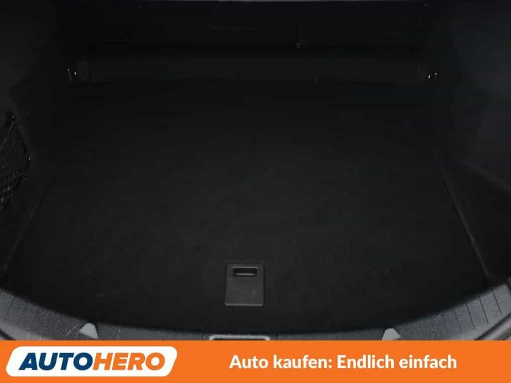Mercedes-Benz CLA-Class 220 4Matic Urban Aut.*LED*NAVI*TEMPO*CAM*PDC 11/2017-photo-17