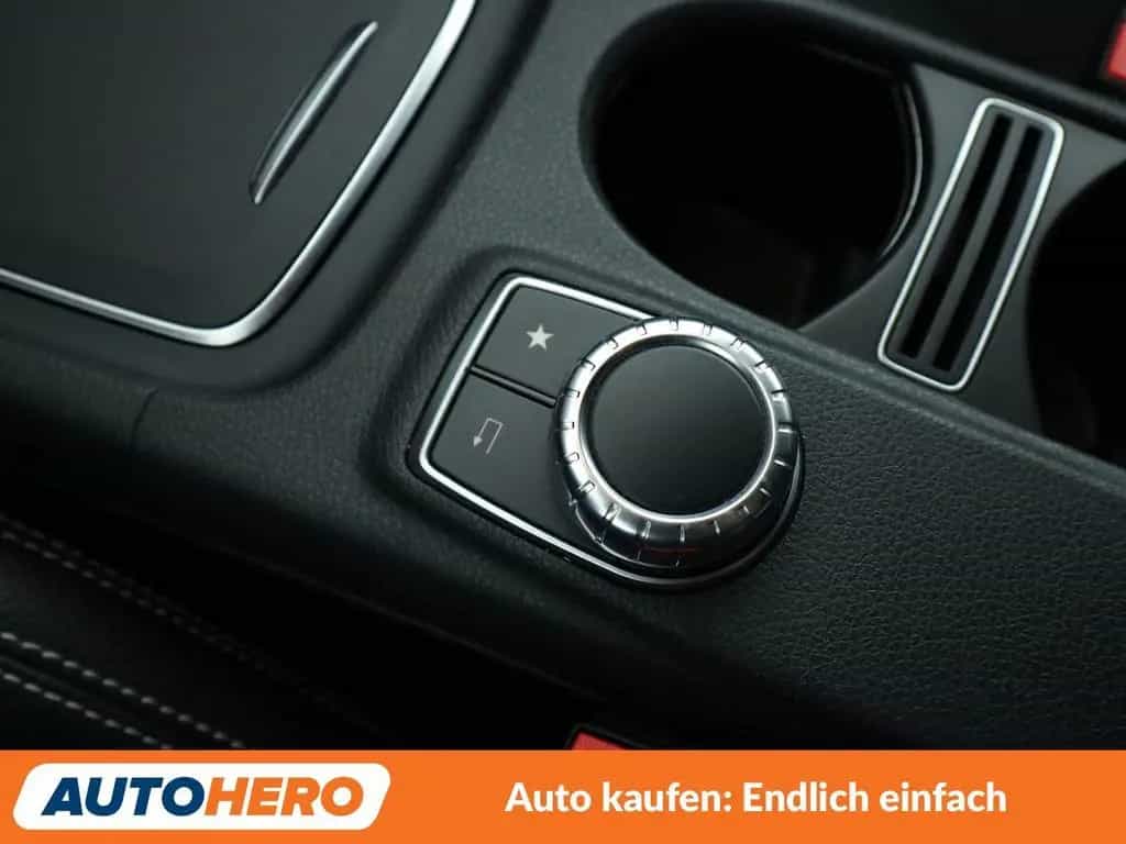 Mercedes-Benz CLA-Class 220 4Matic Urban Aut.*LED*NAVI*TEMPO*CAM*PDC 11/2017-photo-25